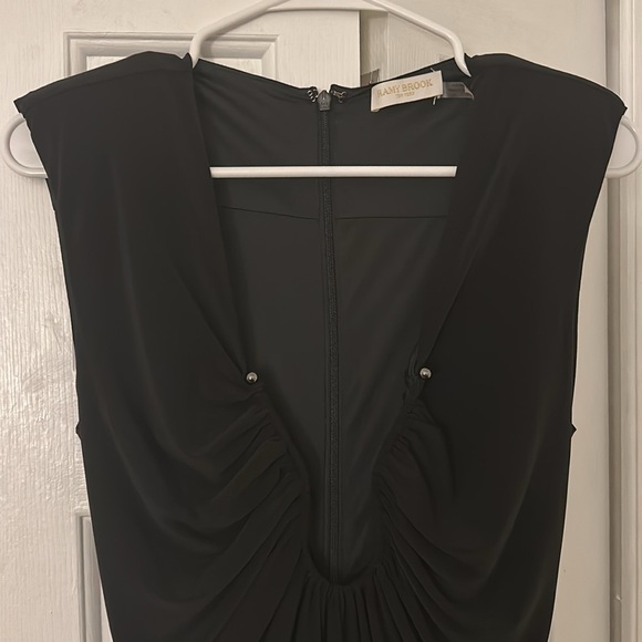 Sleeveless Black Dress from Bloomingdale’s - Picture 5 of 13